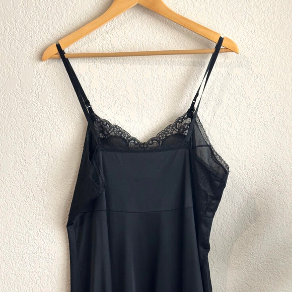 Vintage Womens Adonna Black Slip Dress 40/M Satin/Lace Lingerie Union Made USA - Picture 5 of 8